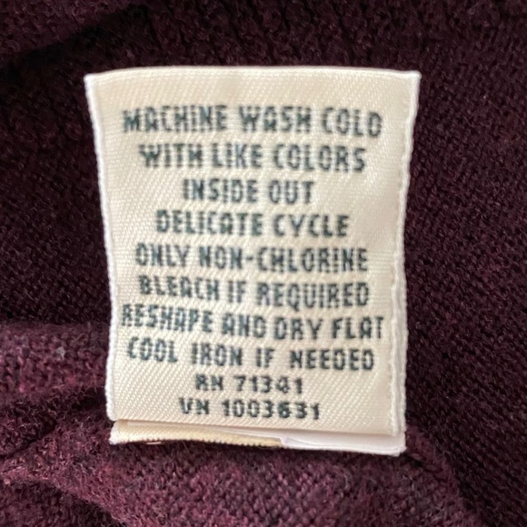 LL Bean Studio Tunic Sweater in Burgundy - Size M - Picture 8 of 8